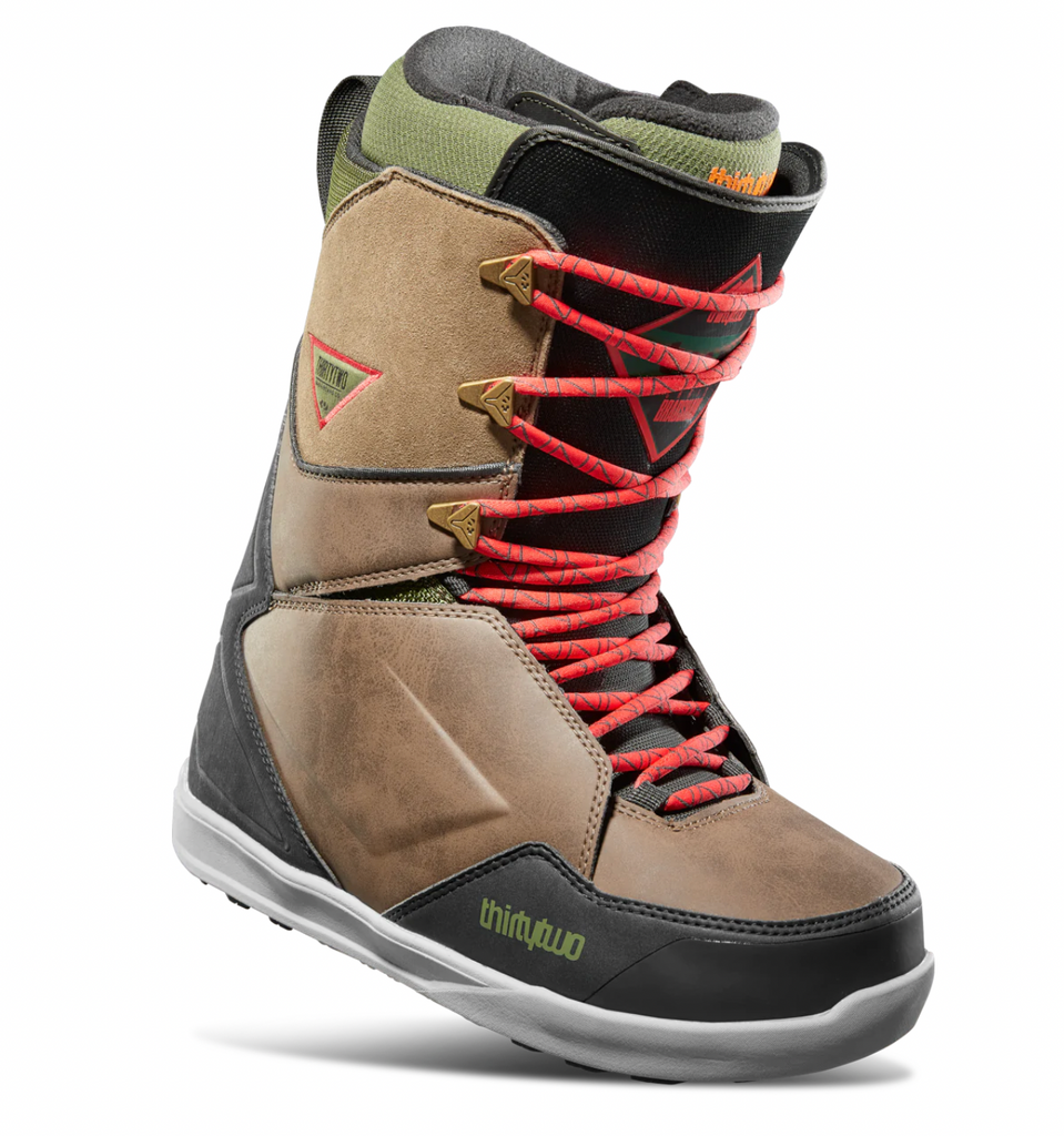 FINAL SALE!! 32 LASHED BRADSHAW SNOWBOARD BOOT W22/23